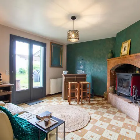 Giteleclaudblanc Ferienhaus Sourzac