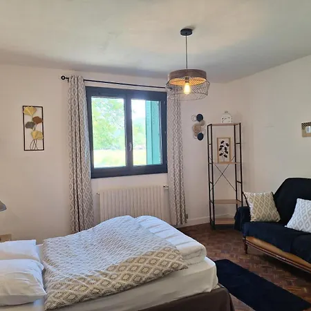 Ferienhaus Giteleclaudblanc *