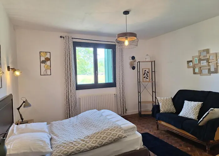 Ferienhaus Giteleclaudblanc *